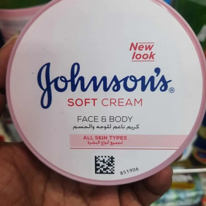 Johnson's face & body soft cream 200ml
